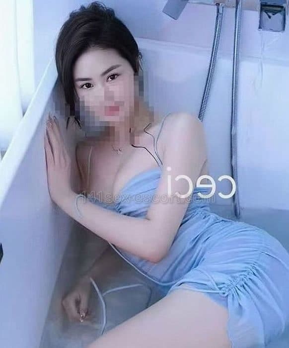 蜜蜜, 28, Hong Kong (photo 8 of 9)