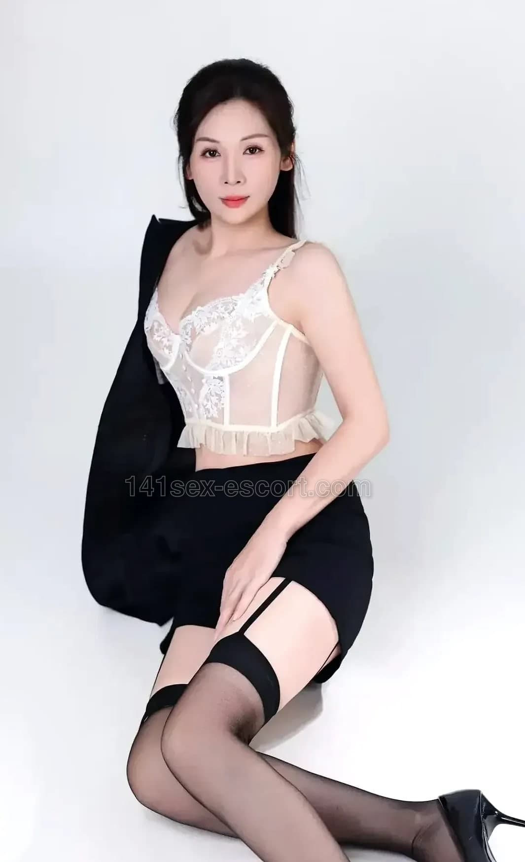 H19酒店特價6百蚊性感人妻, 26, Hong Kong — Chinese (photo 7 of 7)