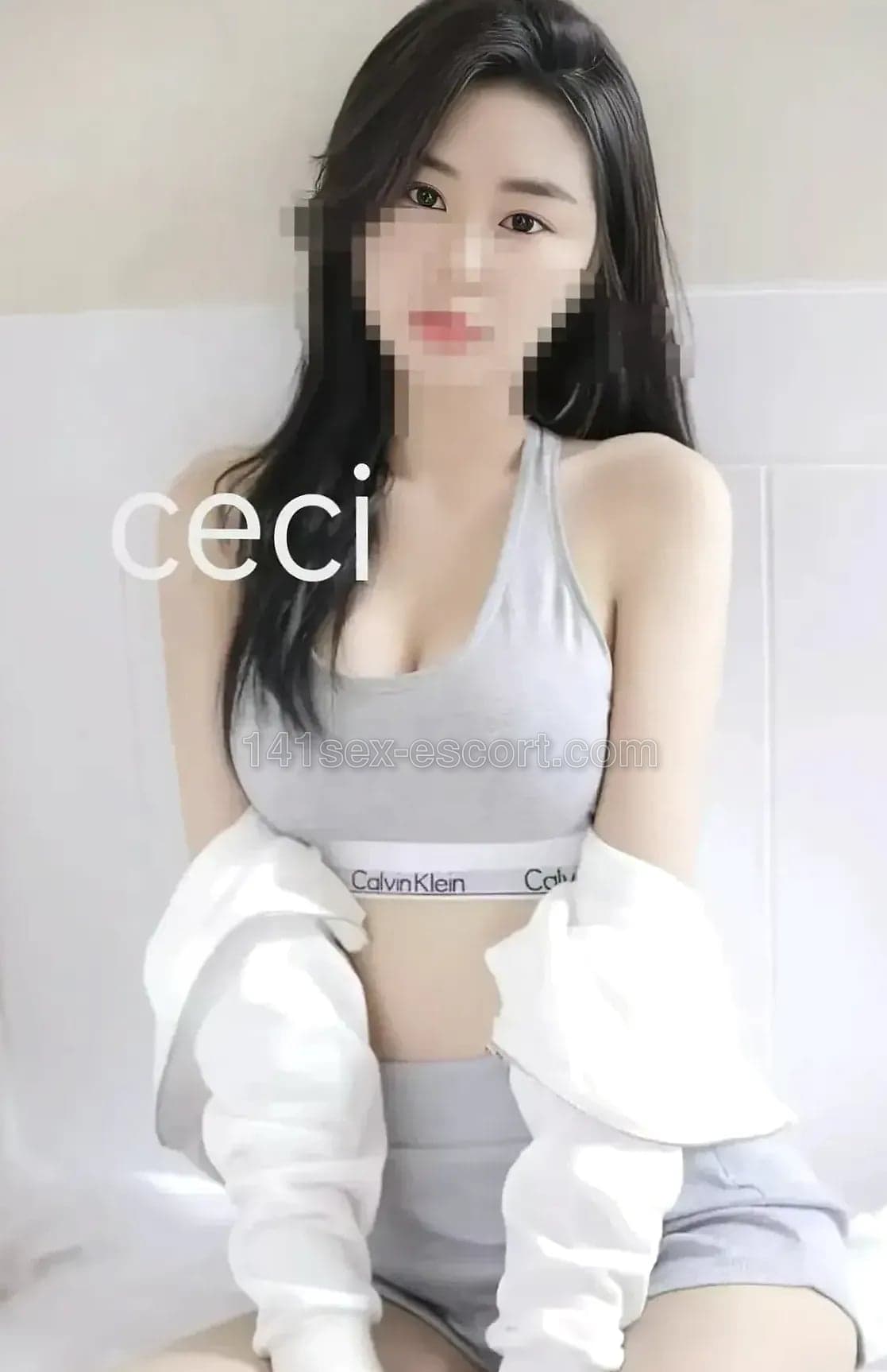 蜜蜜, 28, Hong Kong (photo 6 of 9)