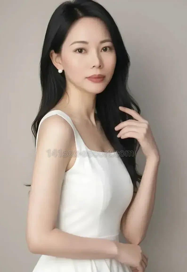 瘦底小甜甜, 36, Hong Kong — Chinese (photo 3 of 8)