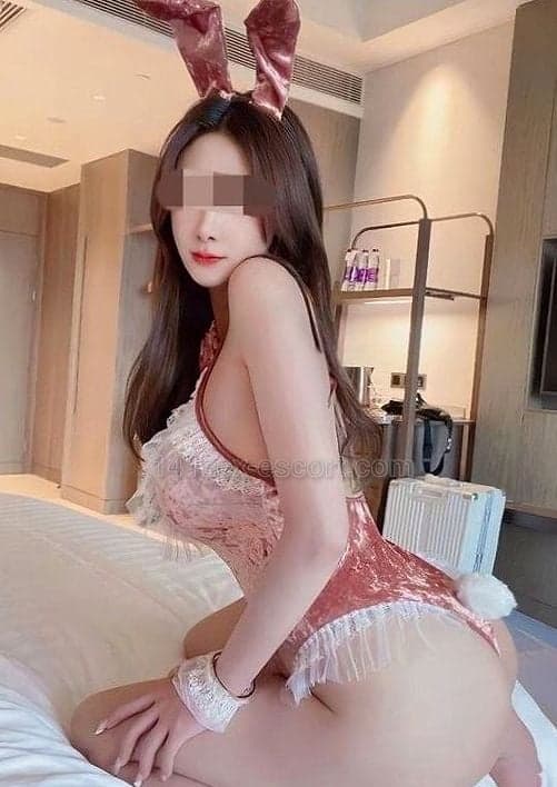 潮吹清純初做 大學生棉花糖 · 🌟初做幼幼口爆啜到一滴精都冇至離口，玩埋事後簫，絕對好波又好招呼 (1)