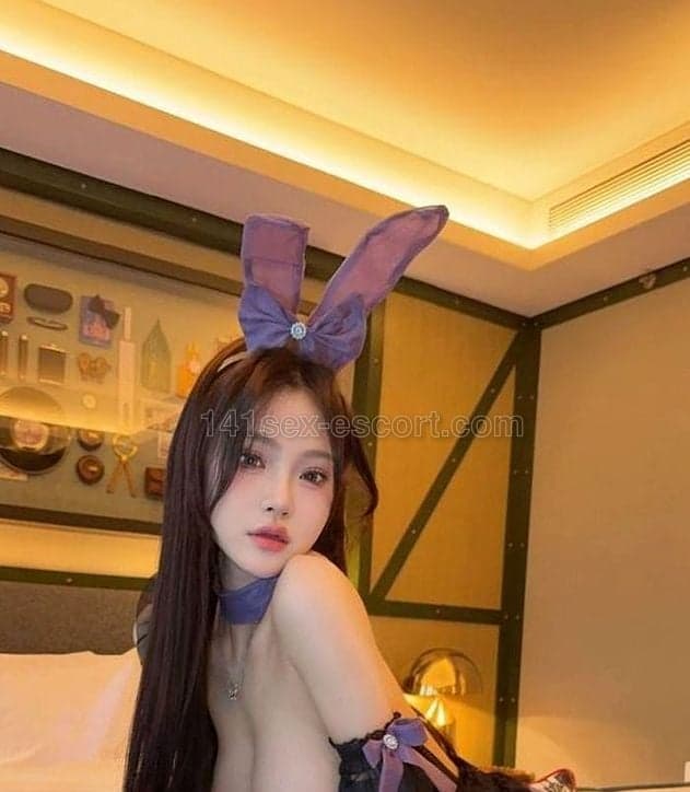 AQ李萌萌 淫底靚女，香港 — 中國（相片 1/7）