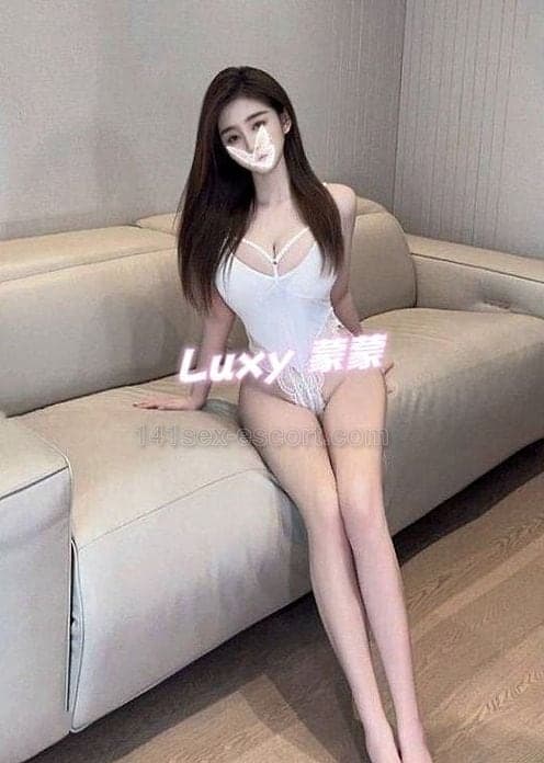 干！！蒙蒙 167高挑B杯 臀推彈手 插落去緊窄多水 強推冇得彈 (1)
