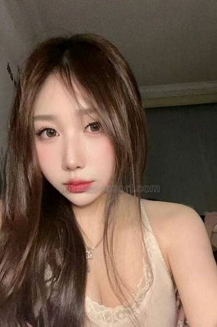 沖涼。抓龍根。小弟平時唔喜好按摩，今次亦係第一次抓龍根。教練做每個步驟都會解釋同預告會唔會痛 (2)