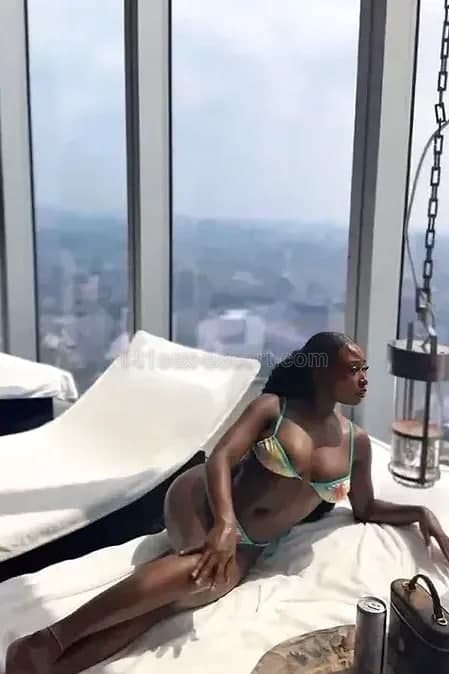Lucky TANZANIA · 試咗個異國黑妹Lucky，睇吓係咪真係好似傳聞講咁 熱情如火！ (1)