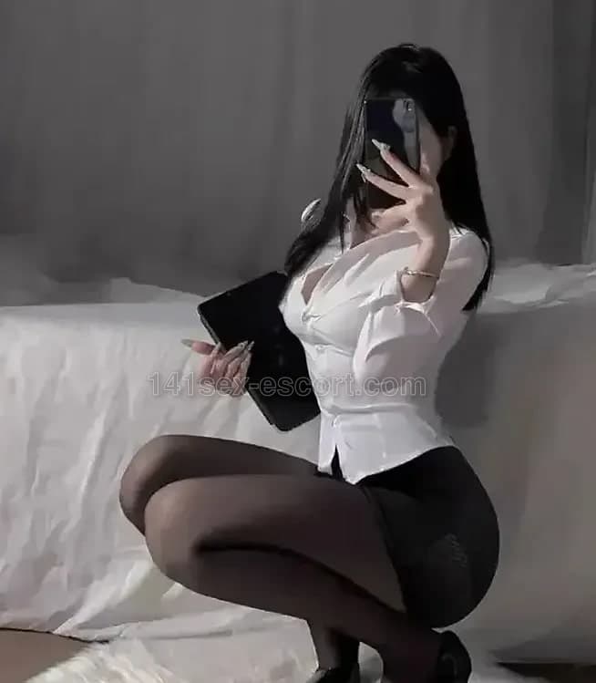深喉口爆Lula，28歲，香港 — 中國（相片 2/2）