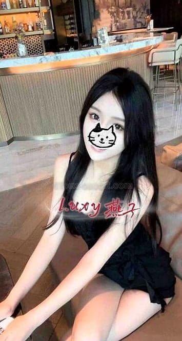 燕子好似我嘅初戀女朋友，第一次體驗呢個價錢真係抵到爆。 (1)