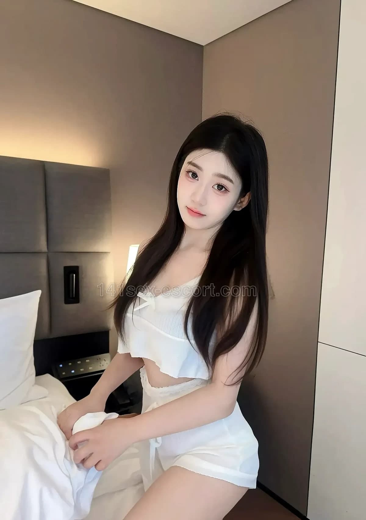 小甜（真人照），26歲，香港 — 中國（相片 1/5）