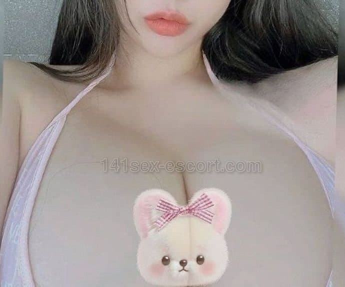 GINA工作室 · 減壓神器，有G奶真係大晒！ (1)