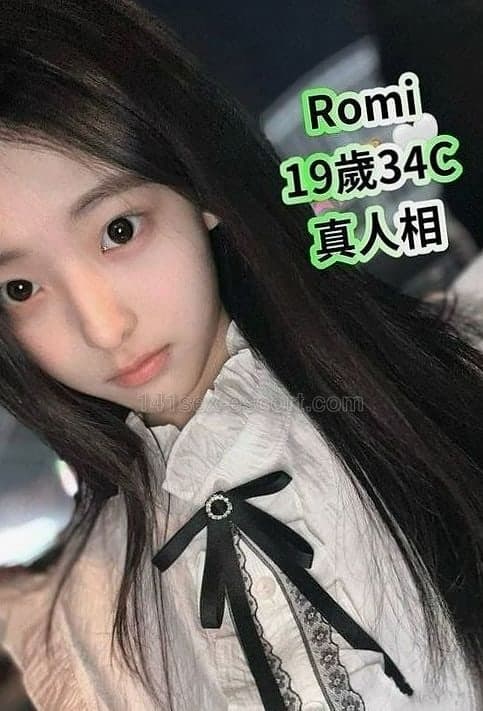 🔥 SPA皇牌体验报告：19岁清纯学生妹Romi的极致Nuru之旅 🔥 (2)
