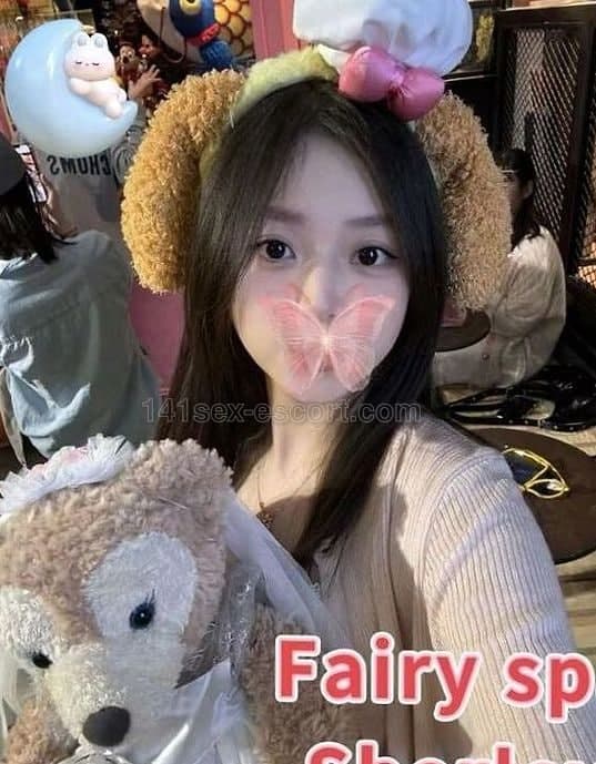 FairySpaAna, 19, Hong Kong (photo 9 of 11)