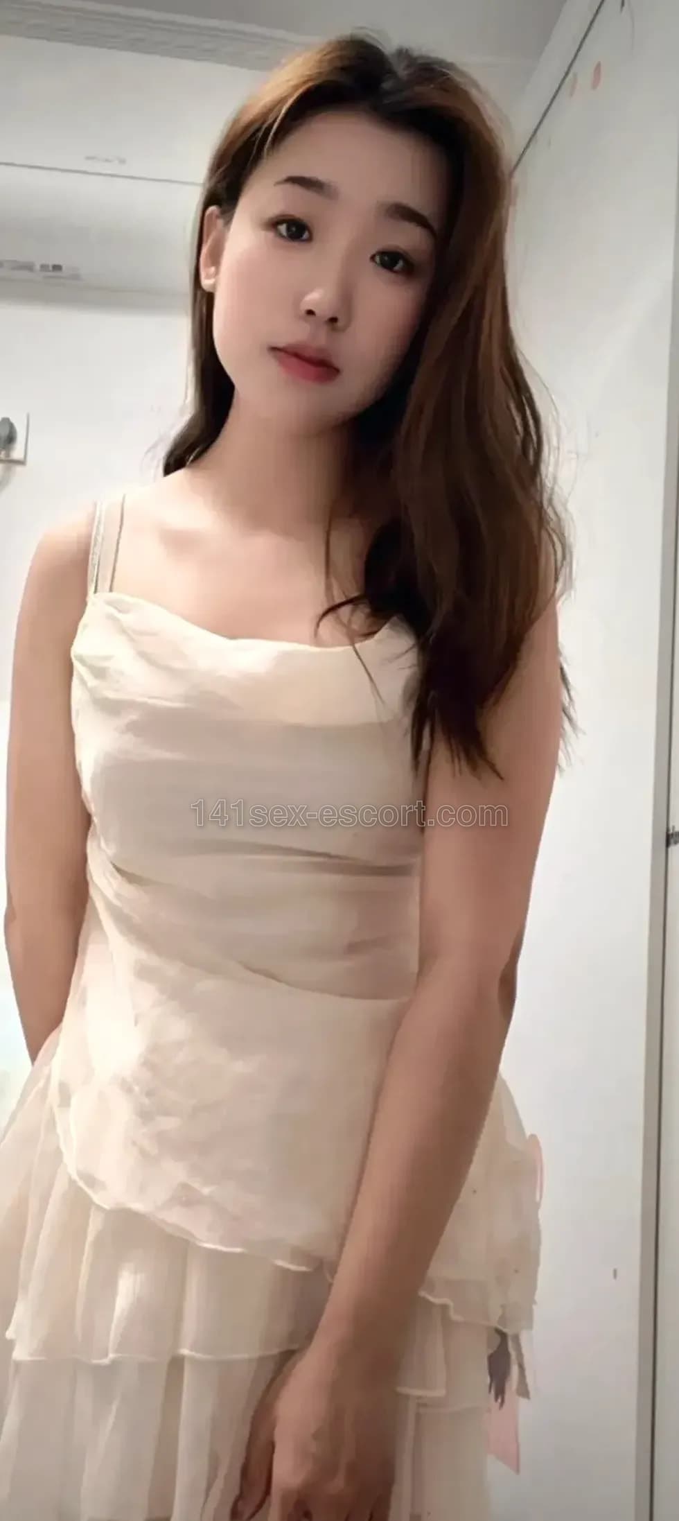 鑫鑫，26歲，香港 — 中國（相片 3/3）
