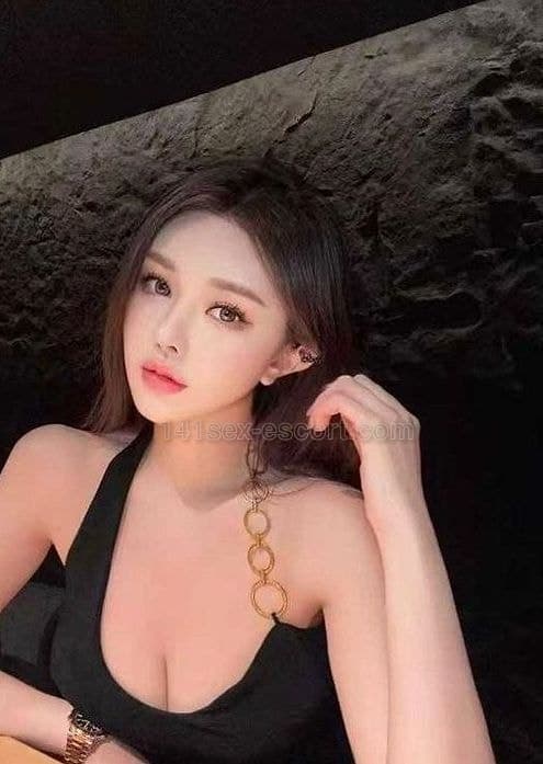 第四次搵莉莉，無套內射＋口交依然好爽！ (1)