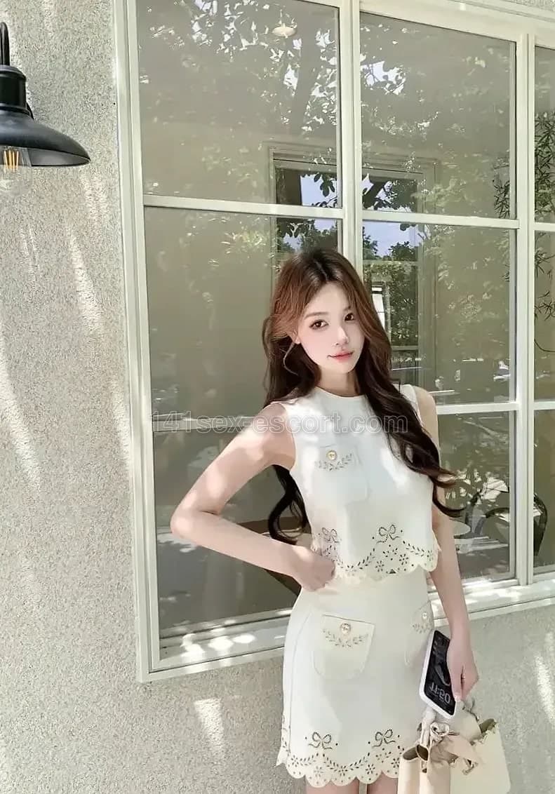 整個過程太過享受洞穴快感，望下佢好Enjoy嘅表情，又望下塊… (1)