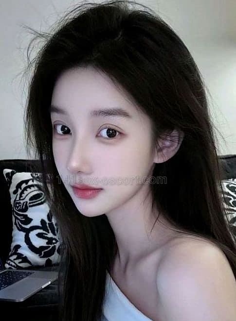 好主動，腰力足，夾得又緊又舒服，全程保持溫柔眼神同笑容，令人好有感覺 (1)