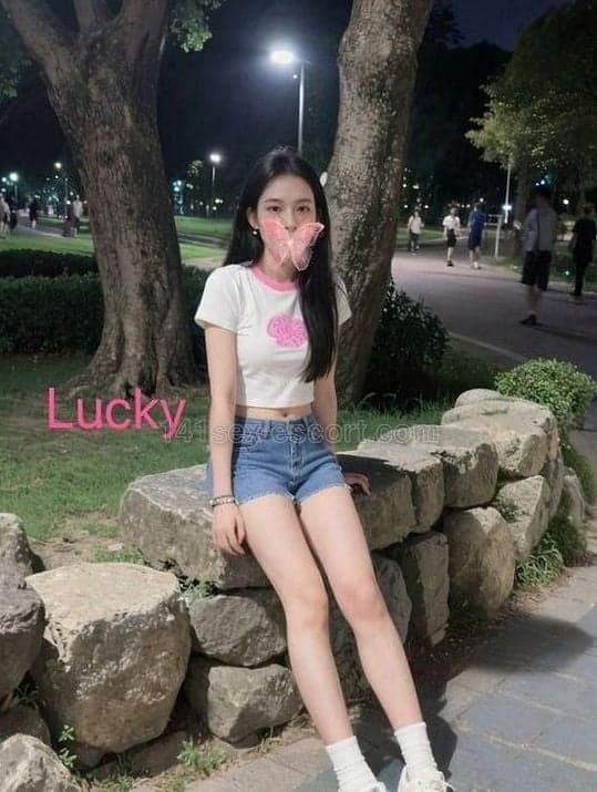 人嫩鮑鮮，禮貌細心，服務齊全，正 (1)