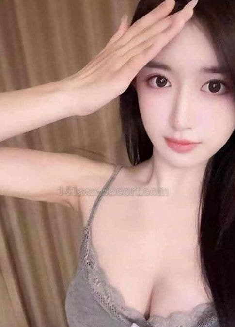 上海妹:莉莉 無套內射, 23, Hong Kong (photo 9 of 12)