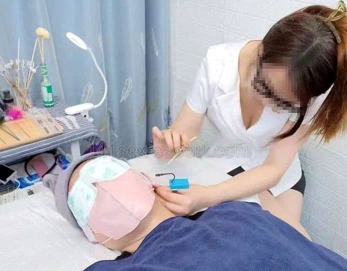 Mia採耳太強！耳道+乳頭+舌頭三重刺激，爽到腳軟 (1)