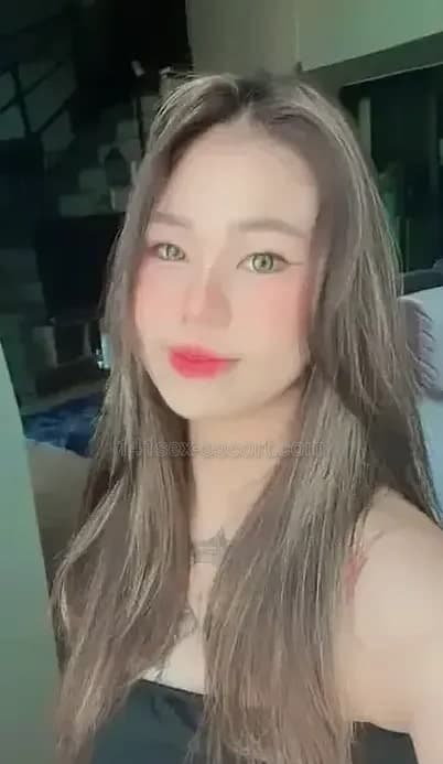 插入深處 一邊車一邊插 仲叫哥哥好舒服