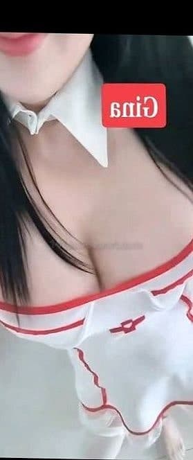 GINA工作室 · 有G奶、有互動、有紅酒、有零食、有溫度，Gina你直接畀我滿分100分 (1)