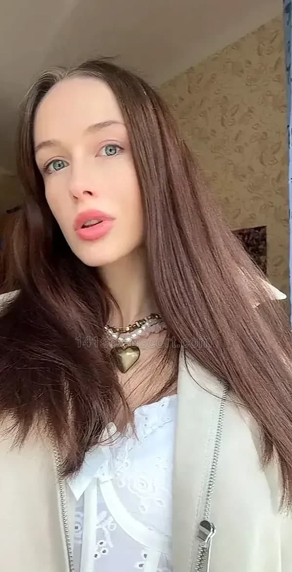 特里妮蒂，24歲，香港（相片 2/5）