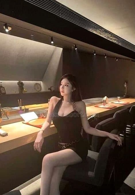 上海妹:莉莉 無套內射, 23, Hong Kong (photo 10 of 12)