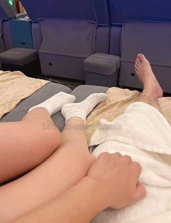 沁悅養生館spa · 24小時NURU等緊你！過年唔玩咪對唔住自己條龍啊兄弟😂 (2)