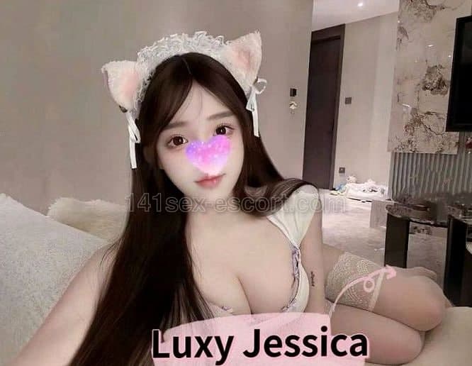 23歲真D杯後生女、多水到濕晒床單、波推掃股深喉全套，玩完即刻想再約第二轉！🔥推 推 推！ (1)