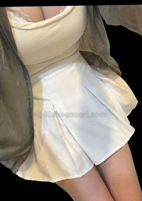 这次预约了这位妹妹的服务，整体体验非常棒，超出我的预期。 (1)