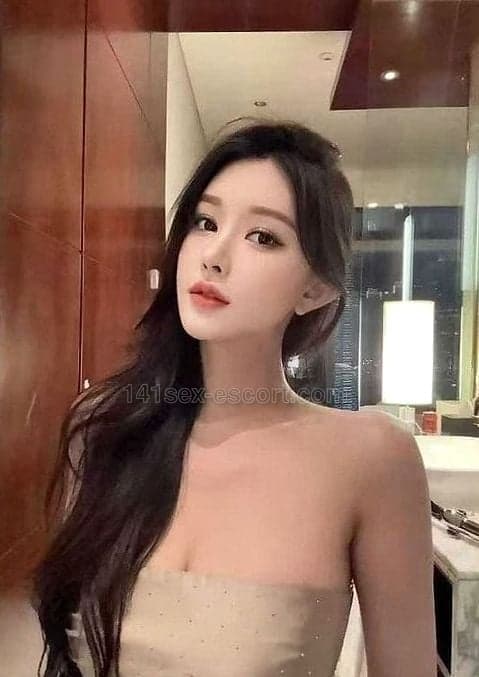 物華街3樓莉莉 等你大力插！粉嫩上海妹口爆內射一流 (2)