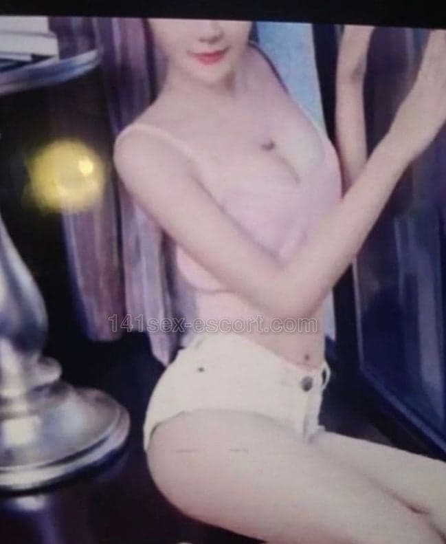 佩兒推拿男士美容, 30, Hong Kong — Chinese (photo 8 of 9)