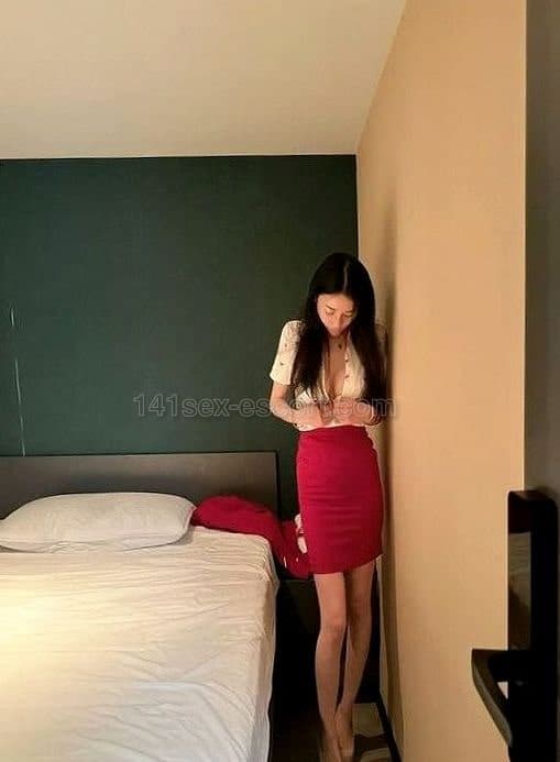 Tina 係真材實料嘅後生熱情靚女，技術同服務都頂級，師兄們強推，戰場上見！💥 (1)