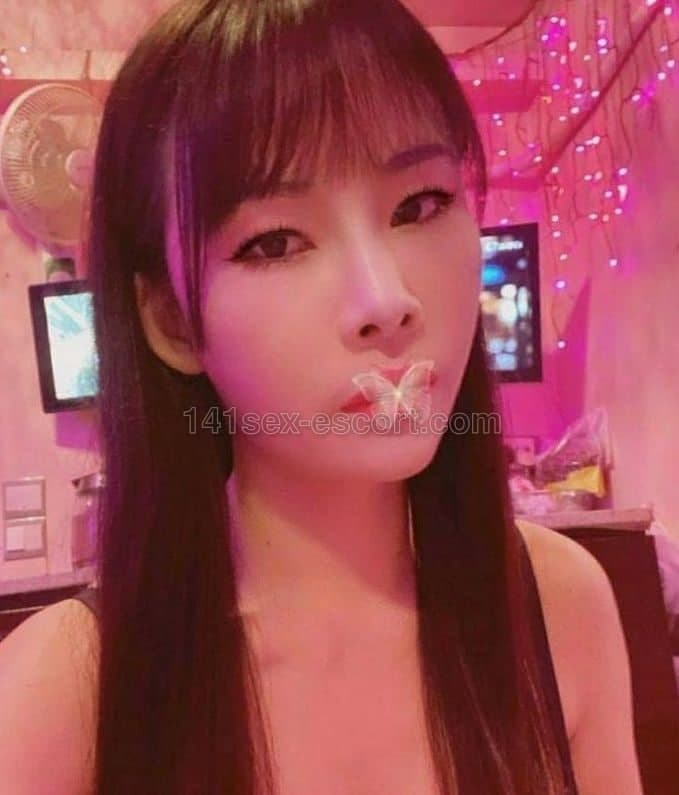 淫娃栢芝，21歲，香港 — 中國（相片 4/6）