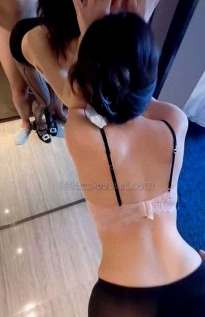Youyou 呢個D cup係咪癡線㗎？老登都畀佢搞到翻生 (1)