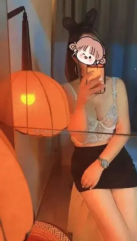 琳达，32歲，香港 — 中國（相片 3/8）
