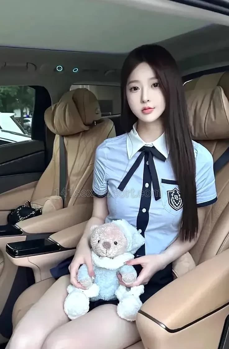 小貝，18歲，香港（相片 1/10）