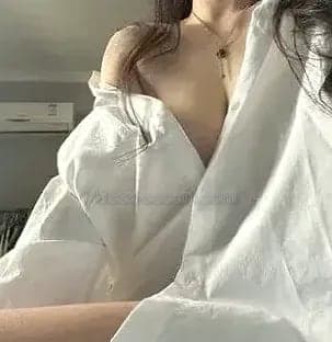 Gina 身型無敵，對波又大又挺 (1)
