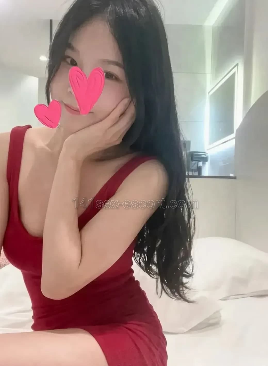 歡歡,23歲,香港(相片 1/6)